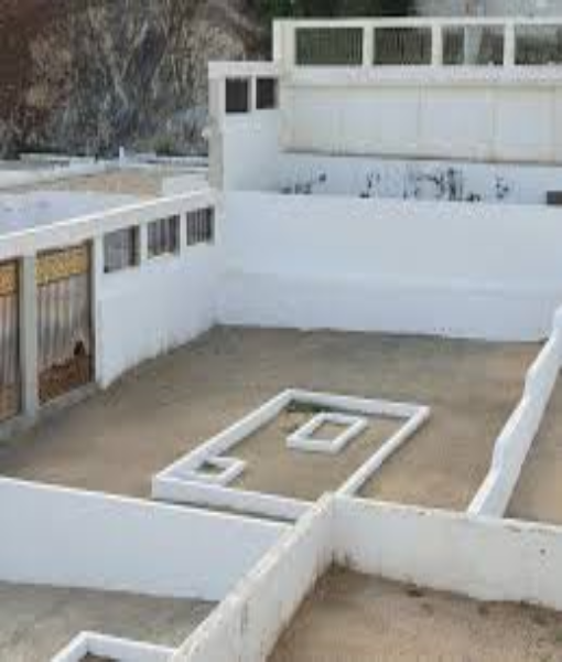 Grave of Sayyeda Khadija (r.a.)