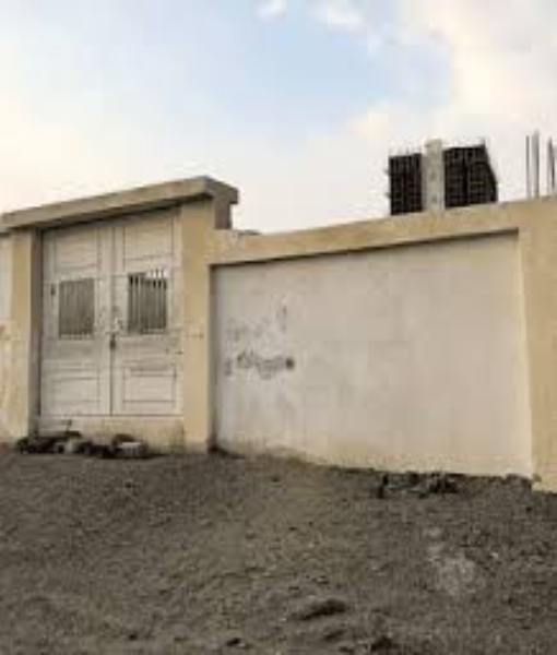 Grave of Umm al-Mumineen Sayyeda Maymunah (R.A)